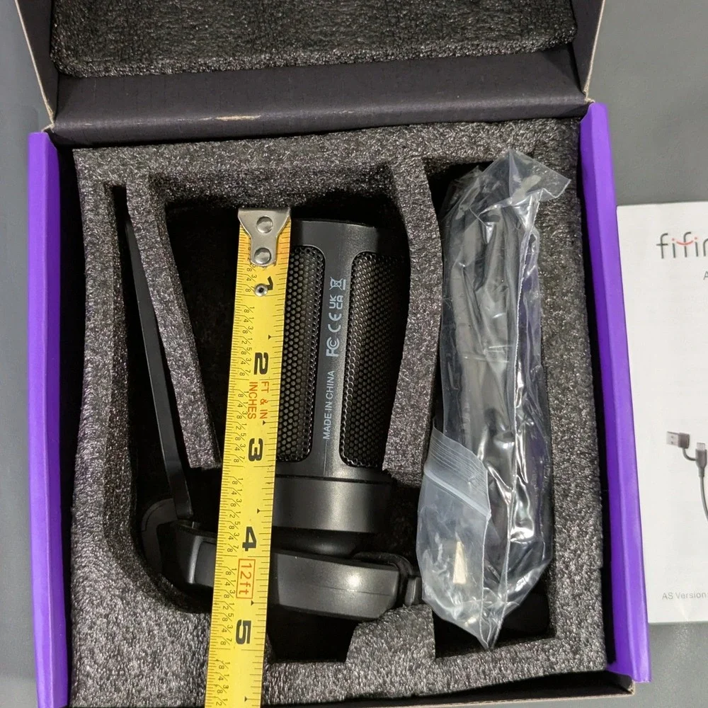 Fifine Ampligame A6V USB Gaming Microphone RGB Condenser Black Windows Mac